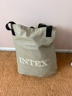 Intex Twin Air Mattress / Blow Up Bed