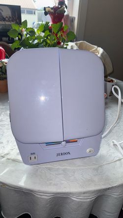 Makeup mirror with lights