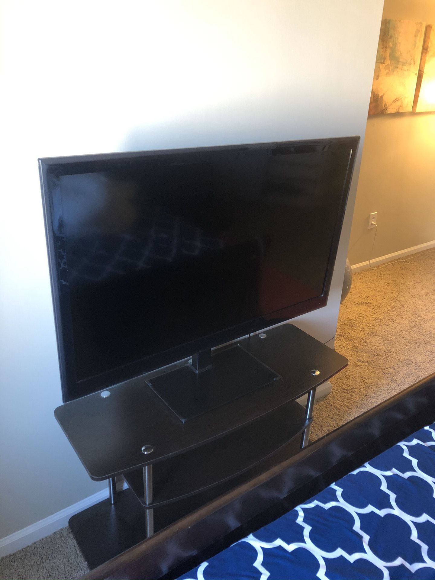 LG 45 inch tv