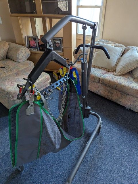 Drive Medical 13023SV – Manual Hydraulic Patient Lift (Silver Vein Finish) Hoyer Lift