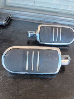 Harley foot pegs