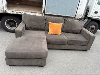SectionalCouch