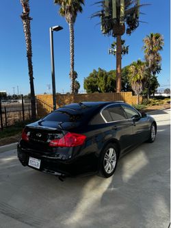 2011 Infiniti G37