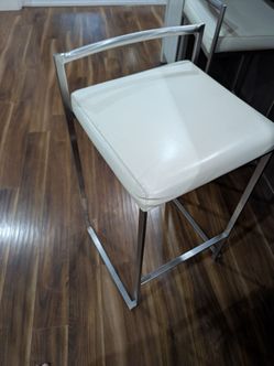 Bar chair