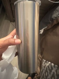 Silver tumblers (sub)