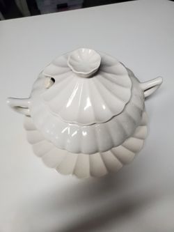 Doranne Dish Wear