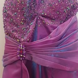 Evening Gown, Prom, Quinciniera, Ball Gown,purple