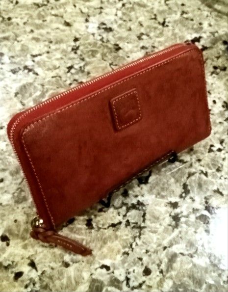 Vintage Dooney And Bourke Large Leather Wallet 