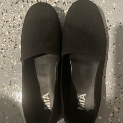Black Flats 