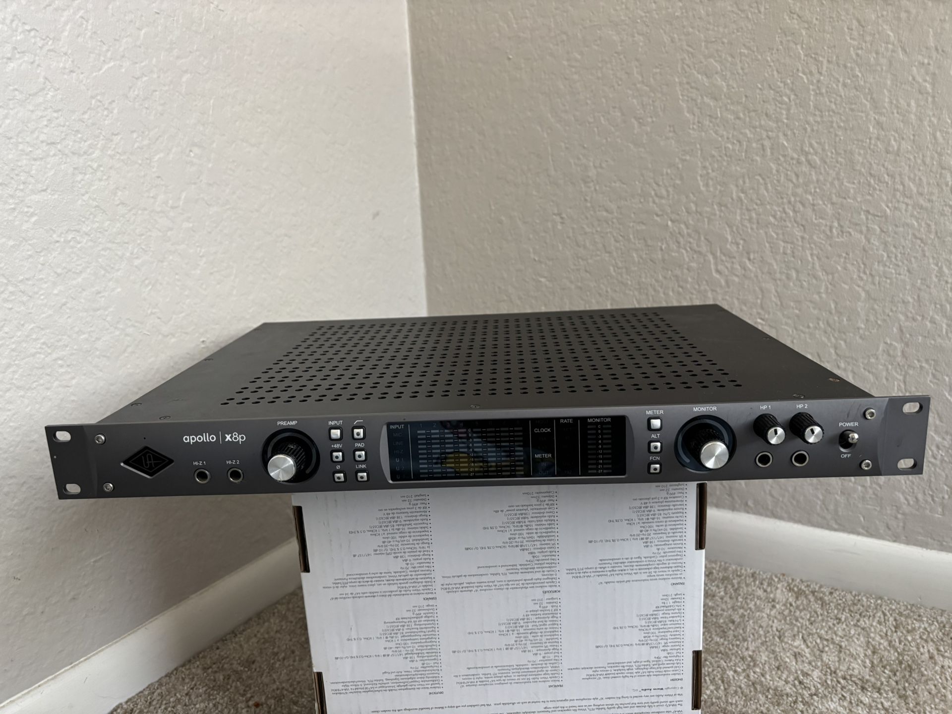Universal Audio Apollo x8p – Professional Thunderbolt Audio Interface