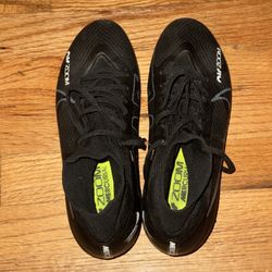Nike Mercurial Pro Vapor 15 Size 8