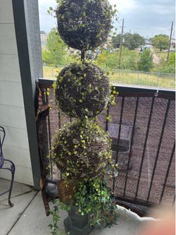 Standing Topiary