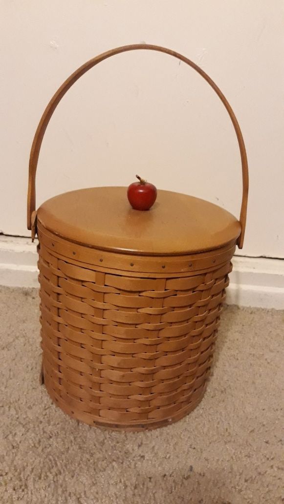 Longaberger Handcrafted Apple Basket