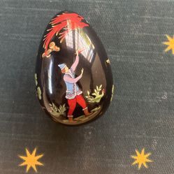 Franklin Mint Russian Lacquer Porcelain Egg