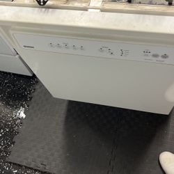 Kenmore Dishwasher (works Excellent)