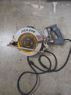 Skilsaw saw