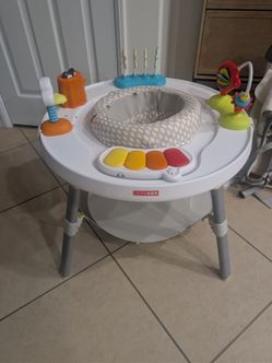 Baby activity center