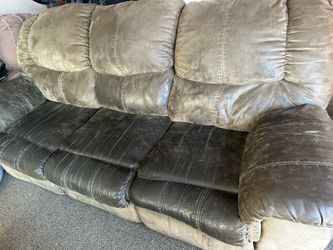 FREE Recliner Couch