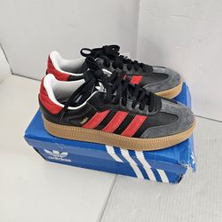 Adidas Samba XLG Athletic Shoes Core Black Better Scarlet Gum Sole Men’s 9.5 Women’s 10.5 NEW