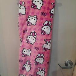 Hello Kitty Blanket Pink with Hearts/Bows