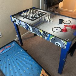 Multi-Gaming Table