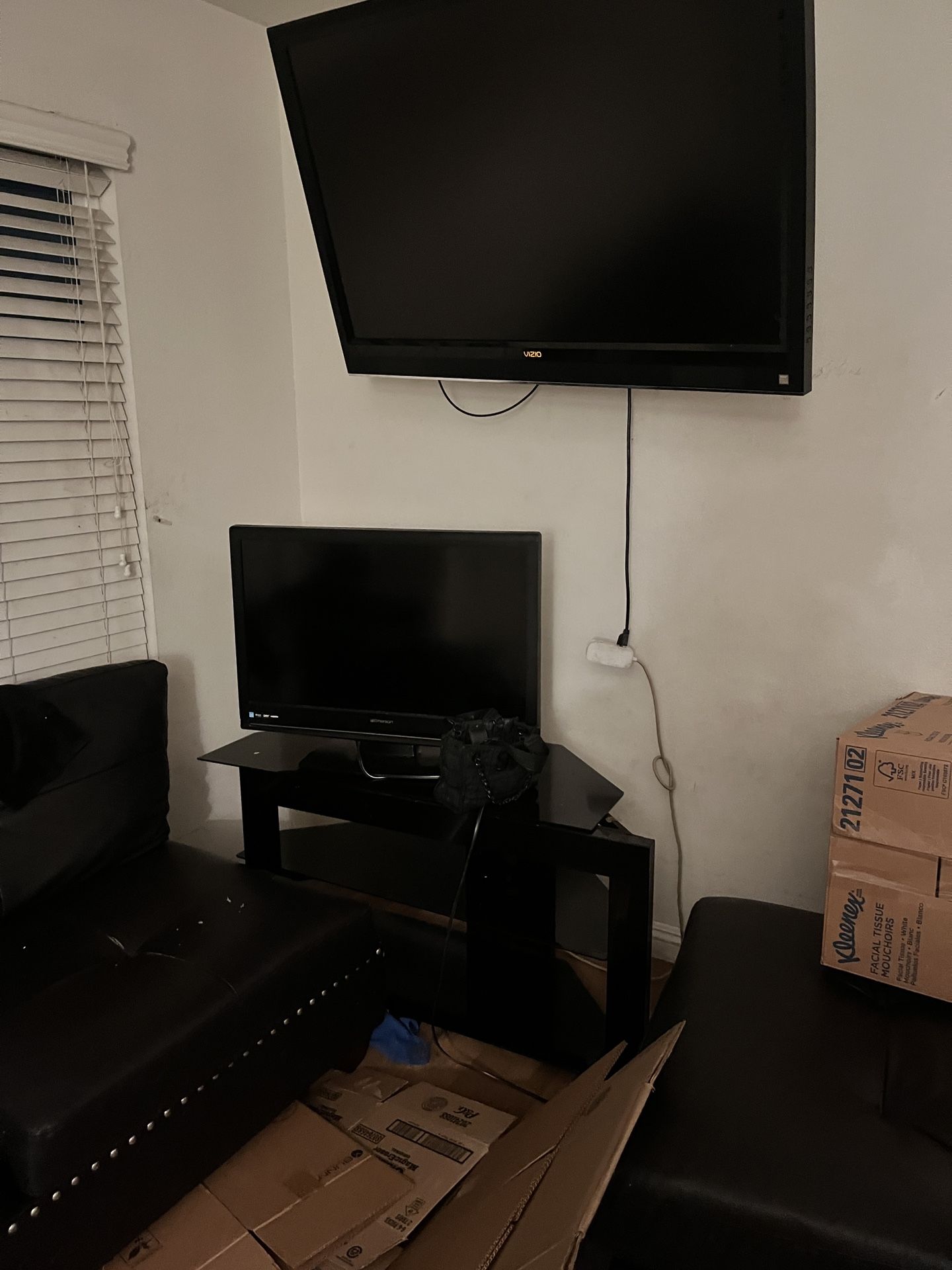 Tv And Sofas