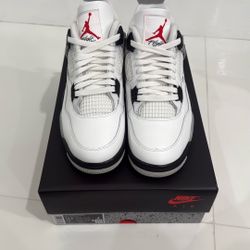 Jordan 4 White Cement size 10.5M