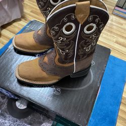 Girls cowboy boots