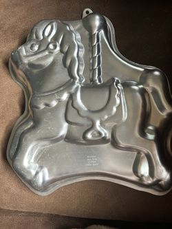 Carousel Pony Wilton Pan