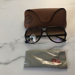 Ray-Ban Sunglasses (NEW)