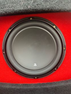 Jl Audio 12 W3 in HO box.
