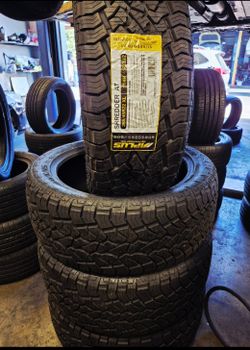 285/45R22 XL APLUS SHREDDE AT TIRES