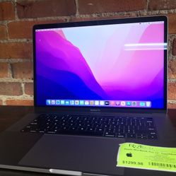 Apple MacBook Pro 15" Touchbar 2019
