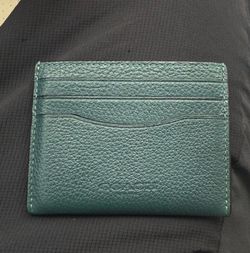 BRAND NEW COACH WALLET