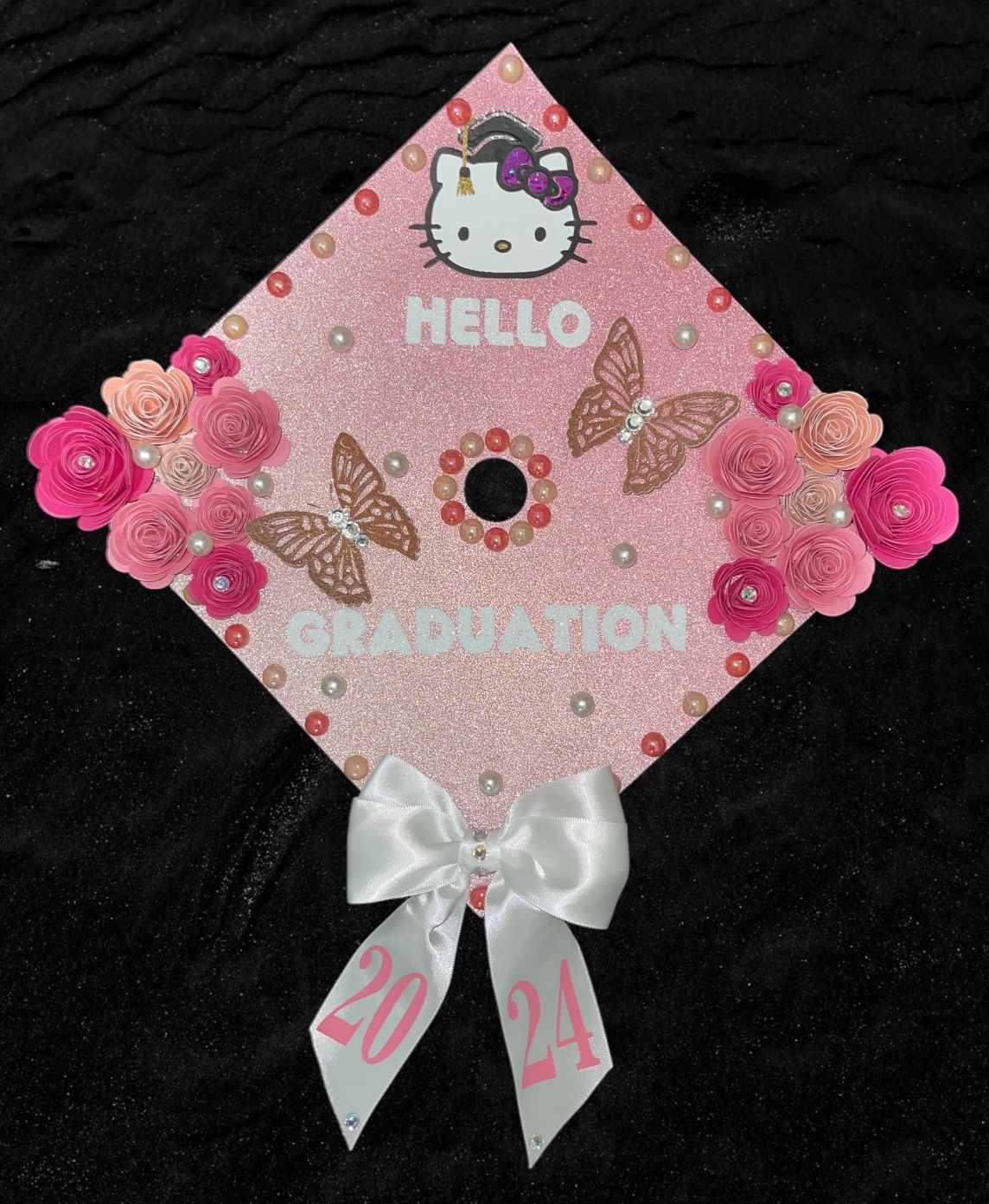 Hello Kitty Graduation Cap Topper