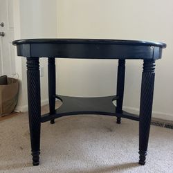 Circular Table