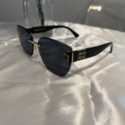 Women’s Sunglasses 