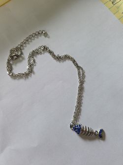 Fishbone necklace