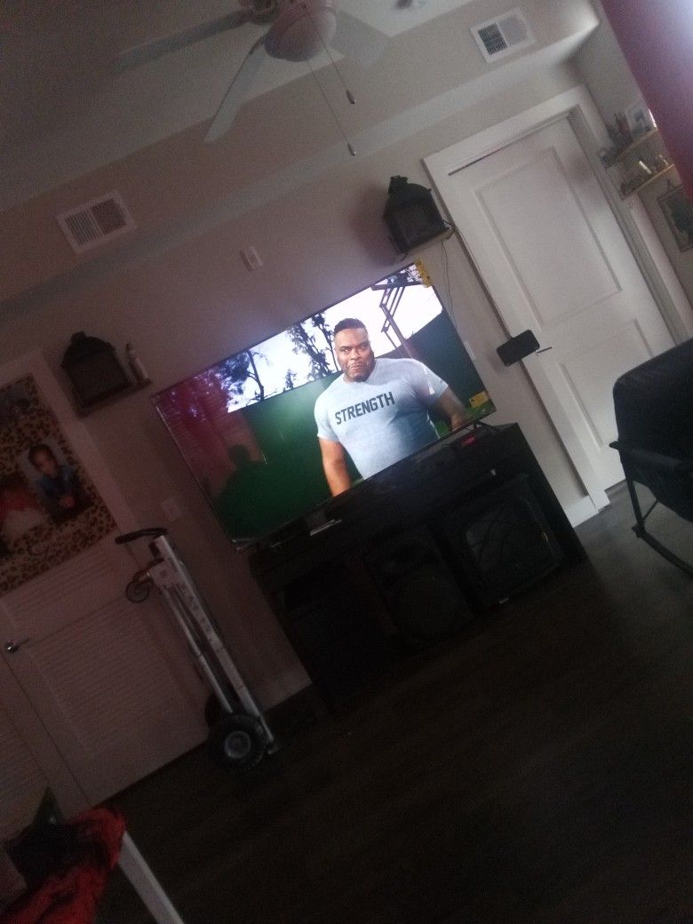 65 Inch Smart Tv