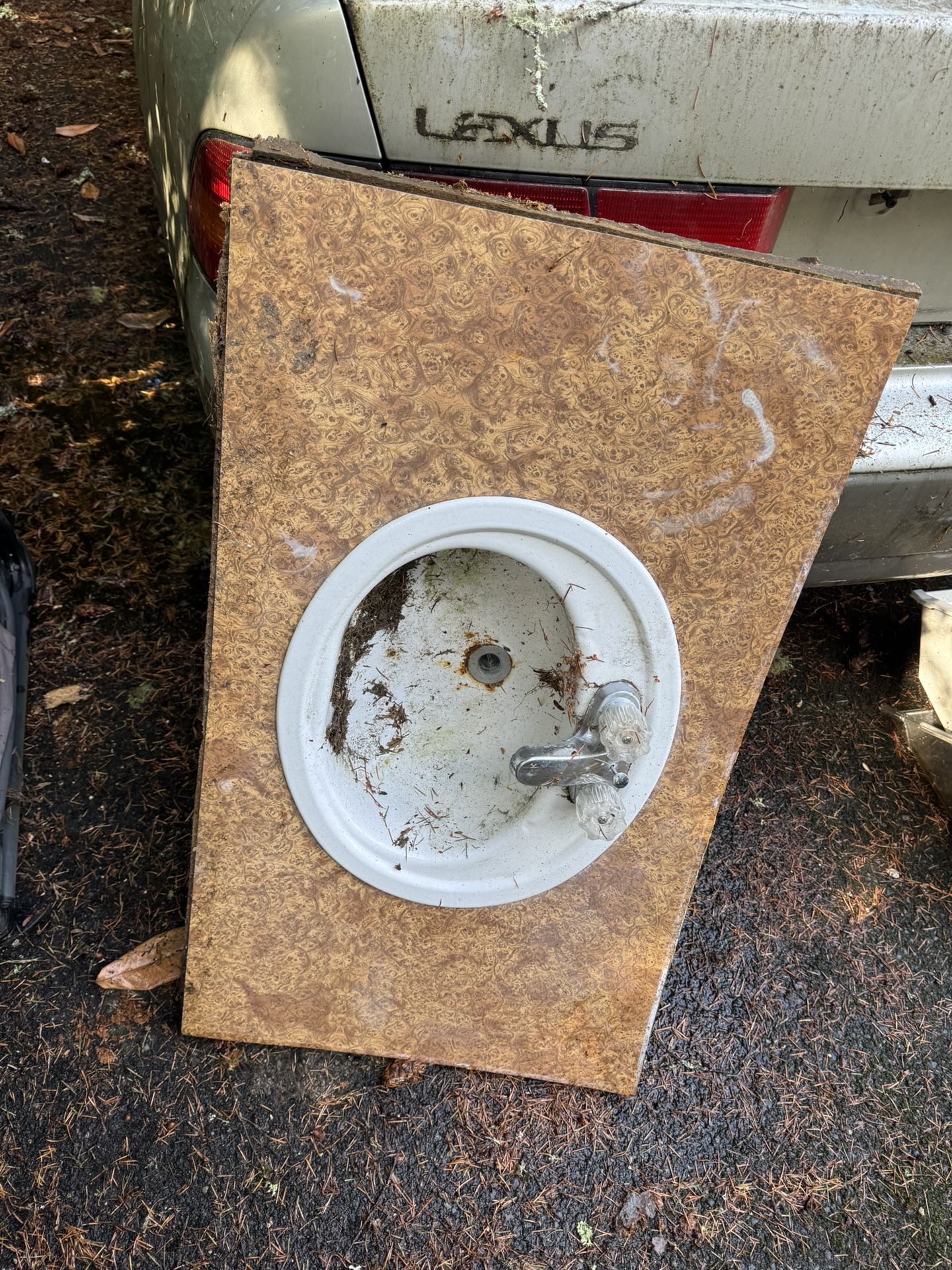 Free Sink