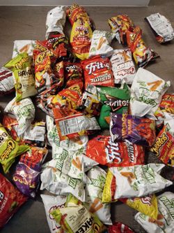 80  bags ofVariety of hot and spicy chips Fritos Doritos lays hot fries Cheetos crunchy flamin Hot.