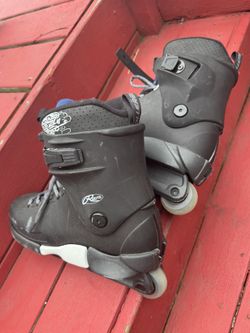 Razors Cult Aggressive Skates Size 10