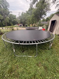 Trampoline