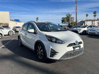 2018 Toyota Prius c