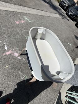 Graco SmartSense Soothing Baby Bassinet