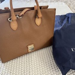 Dooney & Bourke Satchel Purse 