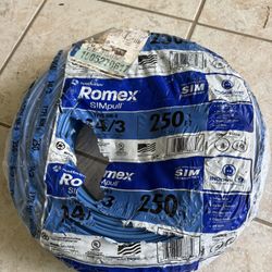 Romex SIMpull 14/3 250ft