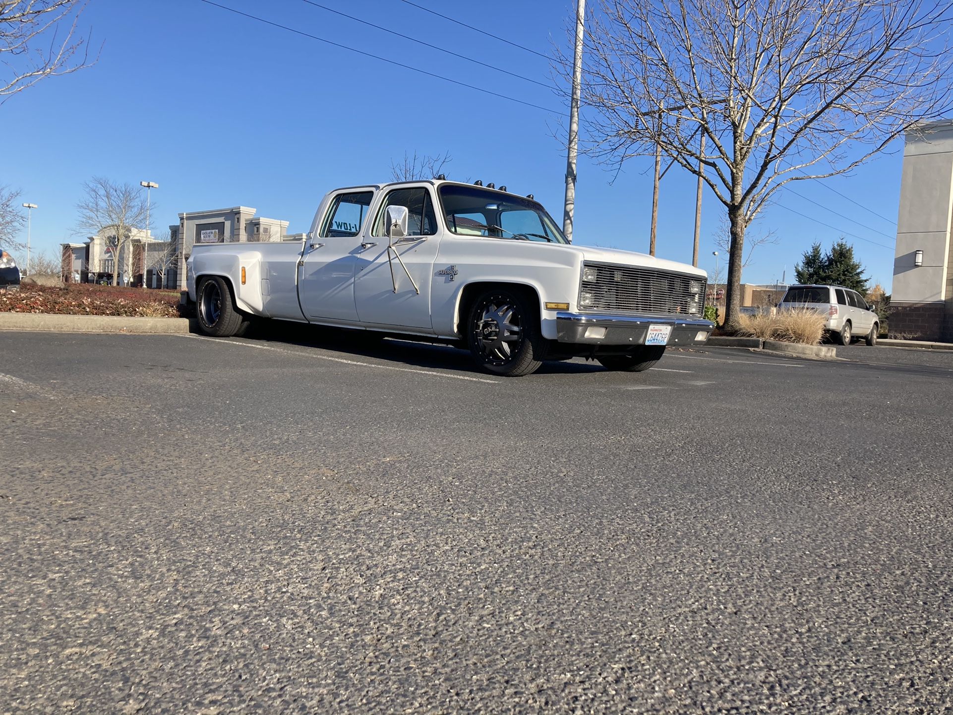 1981 Chevy C30 Crew cab Dually