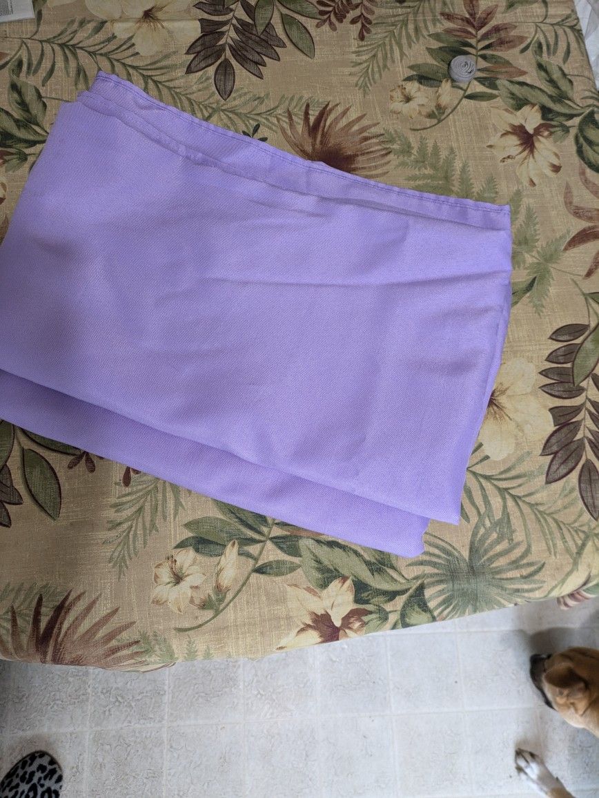 Lavender Oval Table Cloth Cover