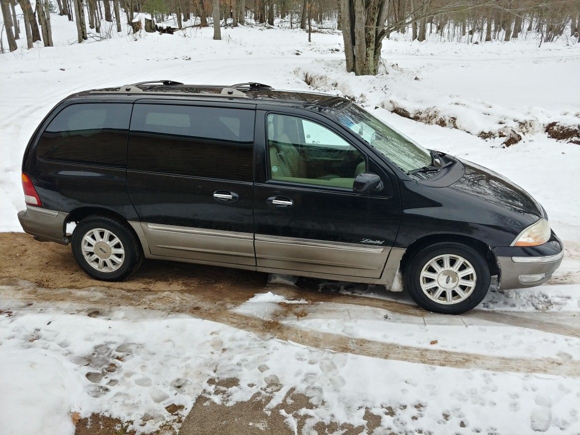 2002 Ford Windstar